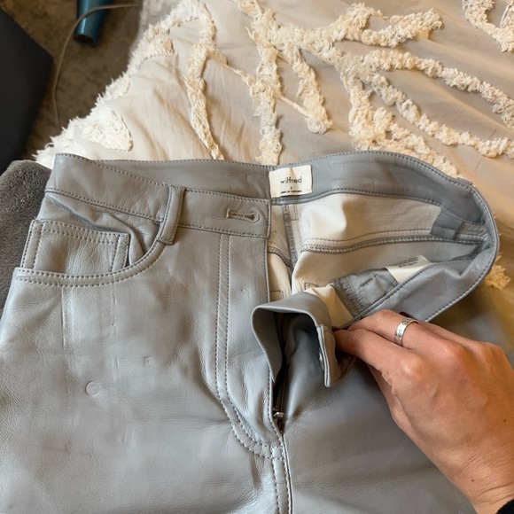 Light blue Melinda pants - leather aritzia - Picture 3 of 8